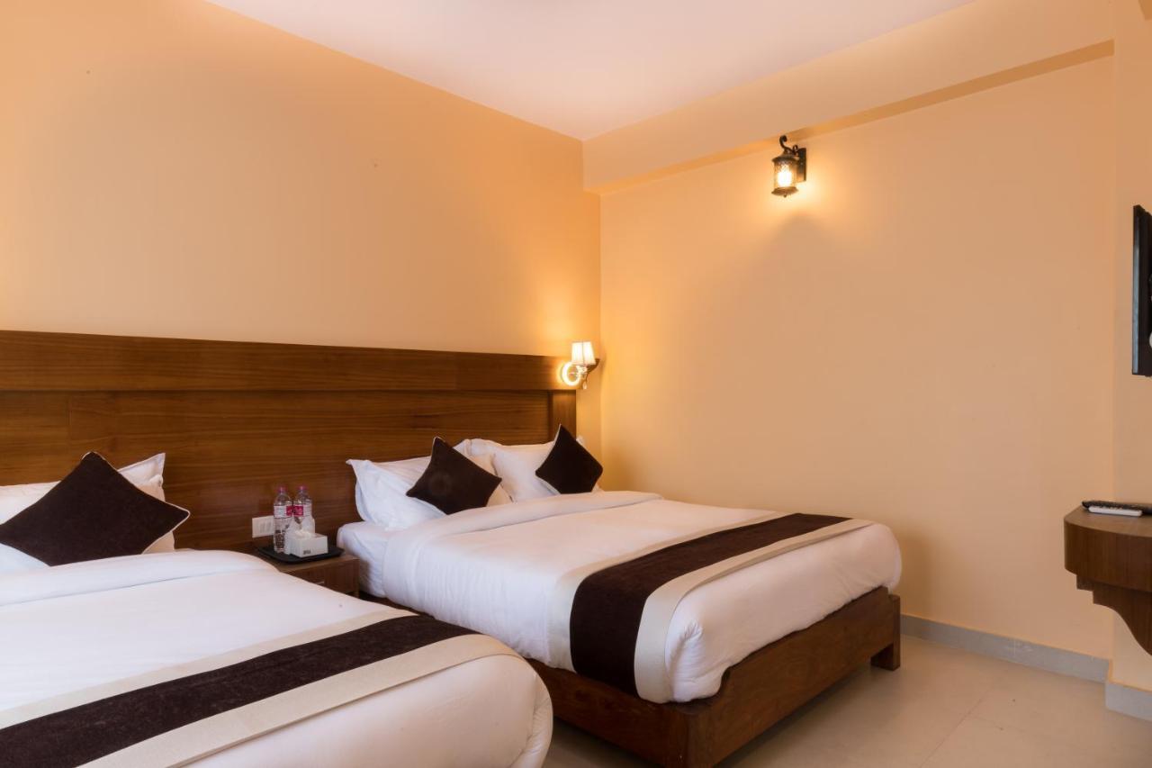 Hotel Lake Shore Pokhara Eksteriør bilde